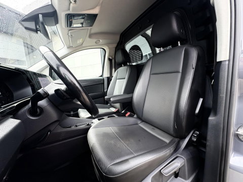 Volkswagen Caddy Cargo 2.0 TDI BUMPERPAKKET | CAMERA | AUT | LED | LEDER | SENSOREN VOOR + ACHTER
