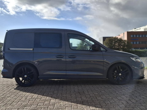 Volkswagen Caddy Cargo 2.0 TDI BUMPERPAKKET | CAMERA | AUT | LED | LEDER | SENSOREN VOOR + ACHTER