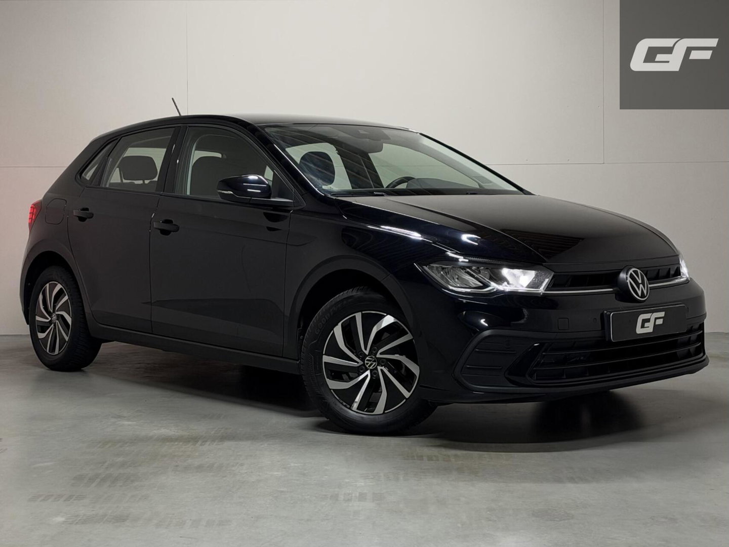 Volkswagen Polo 1.0 TSI Life Virtual CarPlay Camera Stoelverwarming NAP