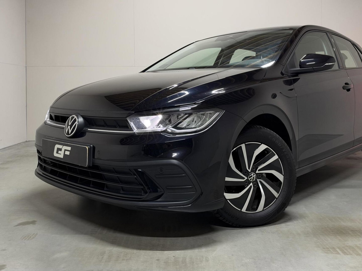 Volkswagen Polo 1.0 TSI Life Virtual CarPlay Camera Stoelverwarming NAP