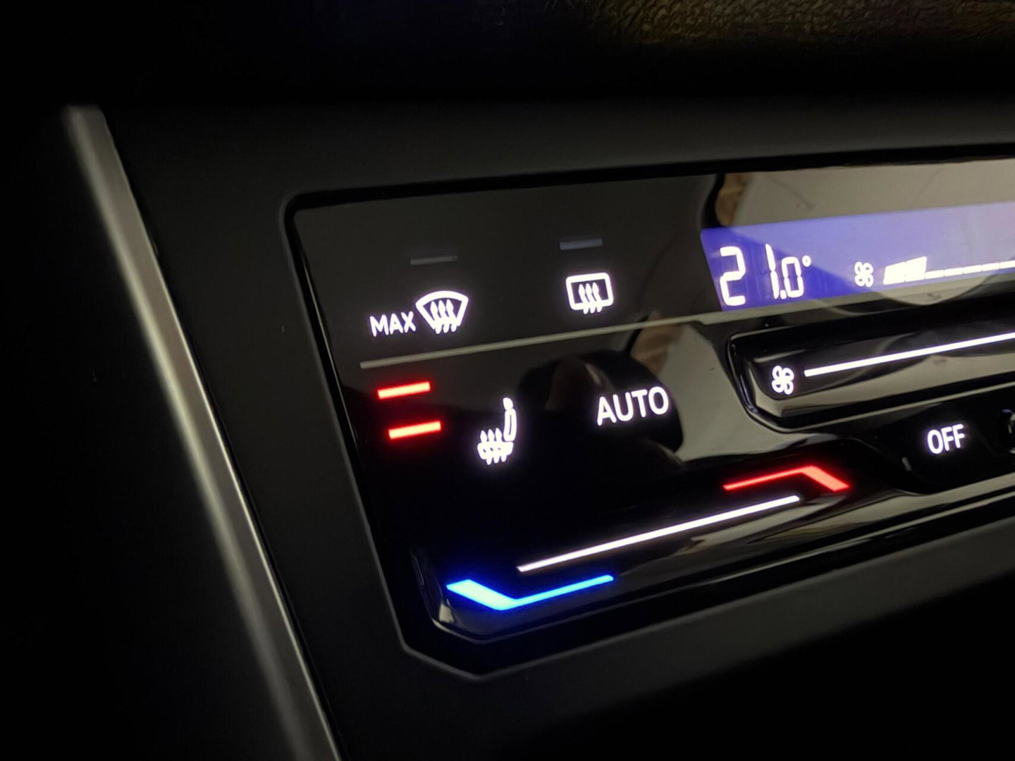 Volkswagen Polo 1.0 TSI Life Virtual CarPlay Camera Stoelverwarming NAP