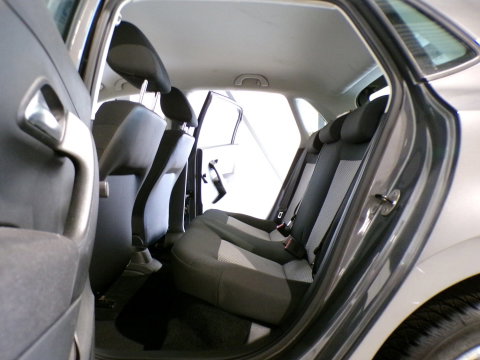 Volkswagen Polo 1.2-12V "Origineel NL!" Apple-carplay "Nieuwe ketting" 1e eigenaar! Android-Auto Airco Bluetooth 16"Velgen 4Season