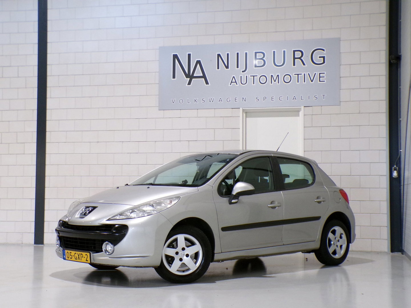 Peugeot 207 1.4 VTi Sublime "Origineel NL!" Bluetooth Cruise Airco Nieuwe-APK Sportstoelen Elektrische-ramen 3-maanden garantie !