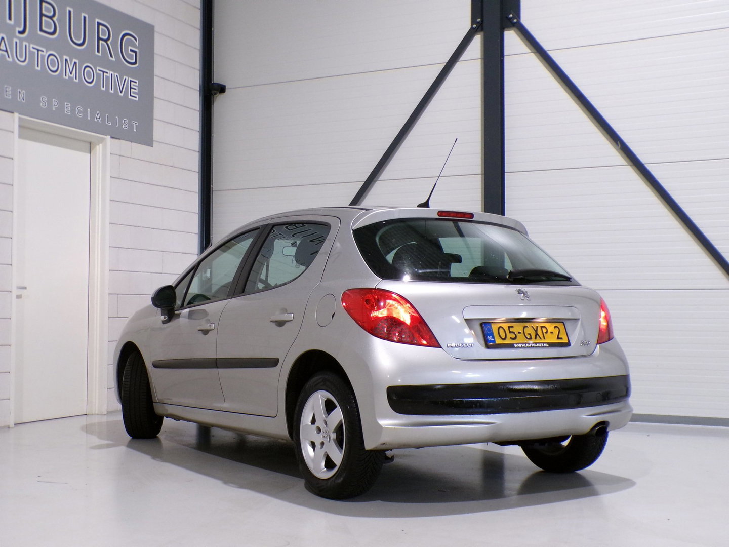 Peugeot 207 1.4 VTi Sublime "Origineel NL!" Bluetooth Cruise Airco Nieuwe-APK Sportstoelen Elektrische-ramen 3-maanden garantie !