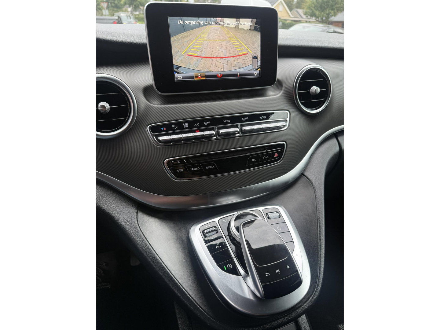 Mercedes-Benz V-Klasse 250d Extra Lang DC Edition 190 pk