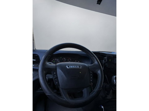 Iveco Daily 35S14V 2.3 L2H1 Edition Cruise, Airco, 3500kg Trekhaak, Radio, Clima, EURO6, Uniek!