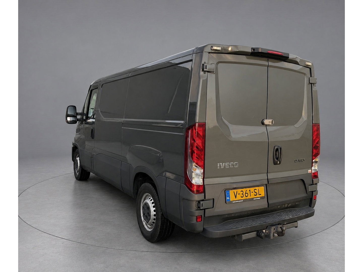 Iveco Daily 35S14V 2.3 L2H1 Edition Cruise, Airco, 3500kg Trekhaak, Radio, Clima, EURO6, Uniek!