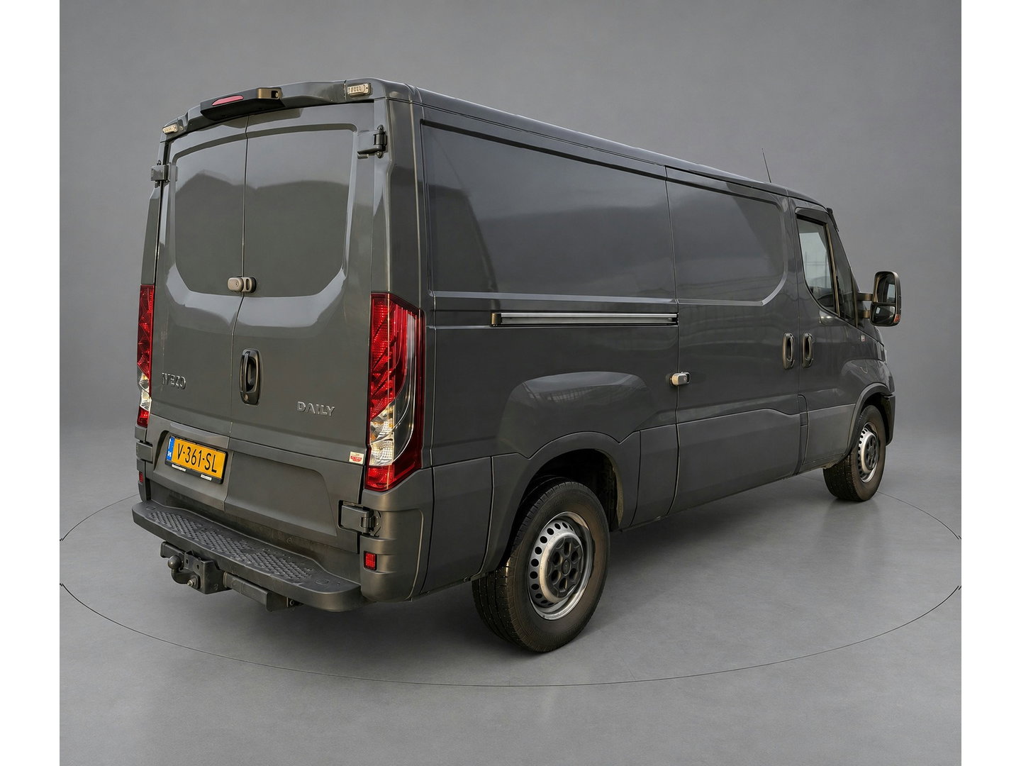Iveco Daily 35S14V 2.3 L2H1 Edition Cruise, Airco, 3500kg Trekhaak, Radio, Clima, EURO6, Uniek!