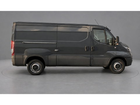 Iveco Daily 35S14V 2.3 L2H1 Edition Cruise, Airco, 3500kg Trekhaak, Radio, Clima, EURO6, Uniek!
