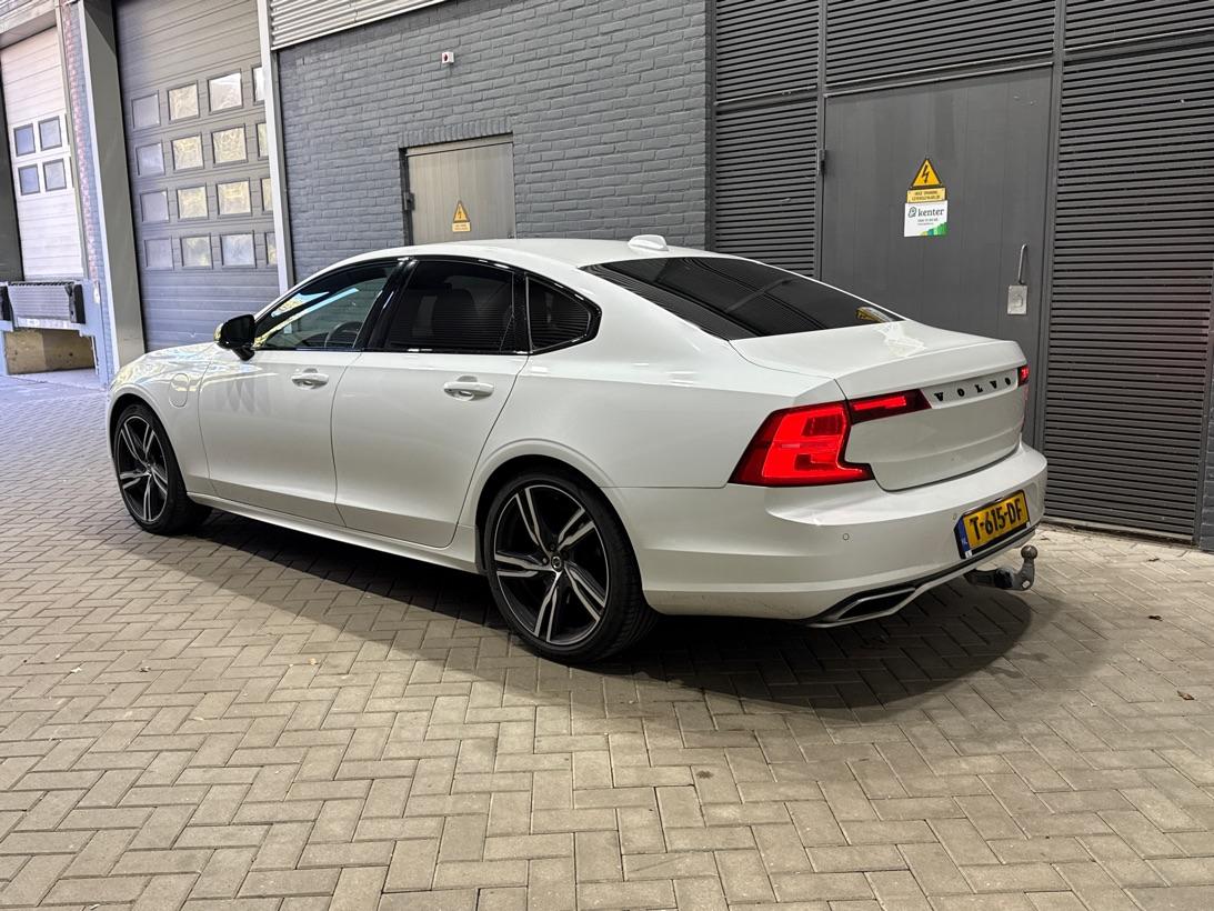 Volvo S90 2.0 T8 AWD Inscription | Bowers&Wilkins | Schuifdak | BLIS | Head-up | Trekhaak