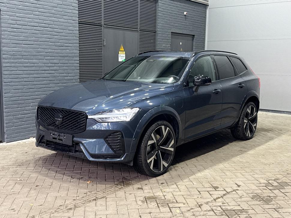 Volvo XC60 T6 Ultra Black Edition | Luchtvering | Bowers&Wilkins | Stoelventilatie | ACC | Trekhaak