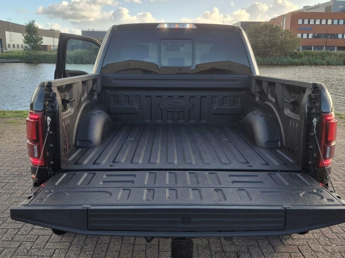 Ford F 150 USA 3.5 V6 SuperCrew Raptor | LAGE BIJTELLING | PRINS LPG | BF GOODRICH | LUXE UITGEVOERD | LED | LEDER | DIK IN DE OPTIES | SURROUND GELUIDSSYSTEEM