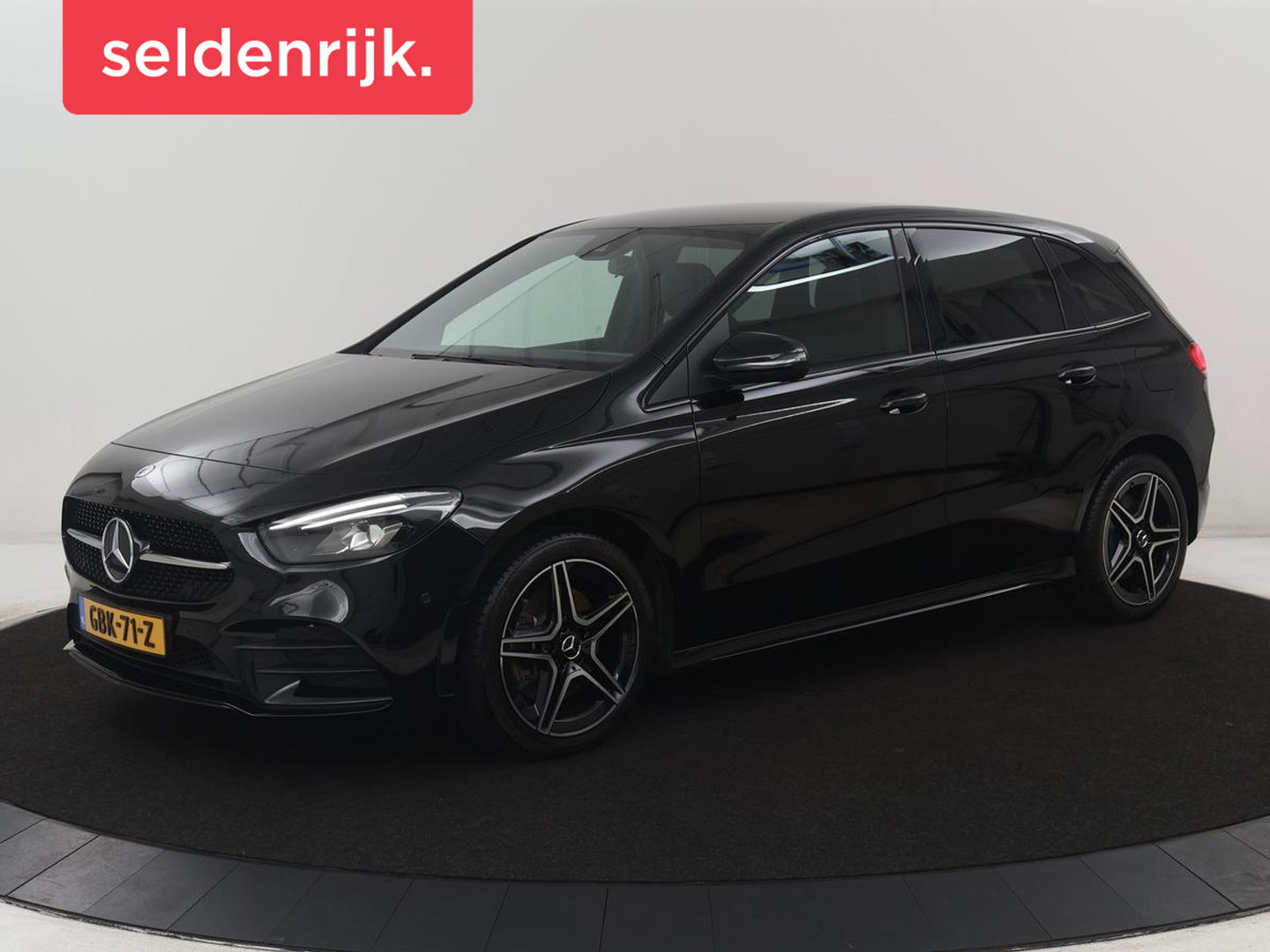 Mercedes-Benz B-Klasse 250 e Premium Plus AMG-Line | Camera | Navigatie | LED | Stoelverwarming |