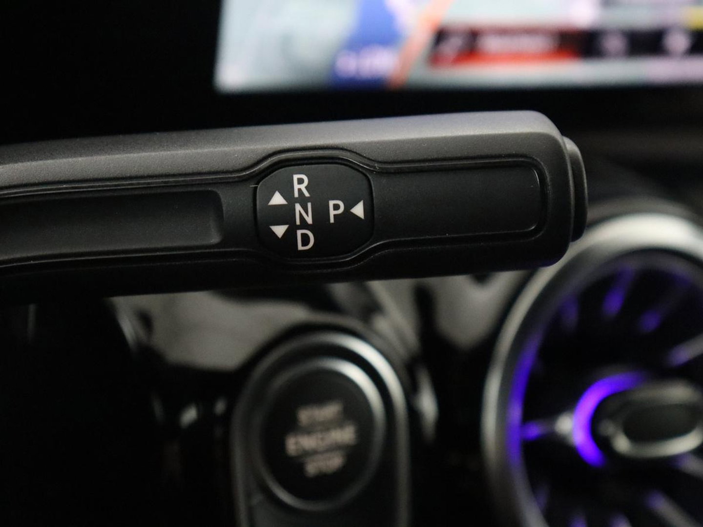 Mercedes-Benz B-Klasse 250 e Premium Plus AMG-Line | Camera | Navigatie | LED | Stoelverwarming |