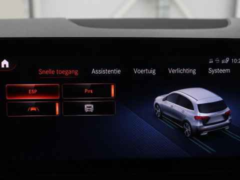 Mercedes-Benz B-Klasse 250 e Premium Plus AMG-Line | Camera | Navigatie | LED | Stoelverwarming |