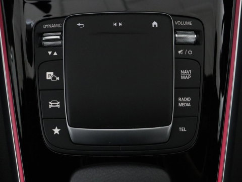 Mercedes-Benz B-Klasse 250 e Premium Plus AMG-Line | Camera | Navigatie | LED | Stoelverwarming |