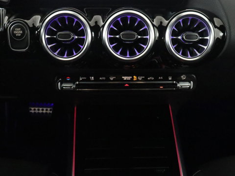 Mercedes-Benz B-Klasse 250 e Premium Plus AMG-Line | Camera | Navigatie | LED | Stoelverwarming |
