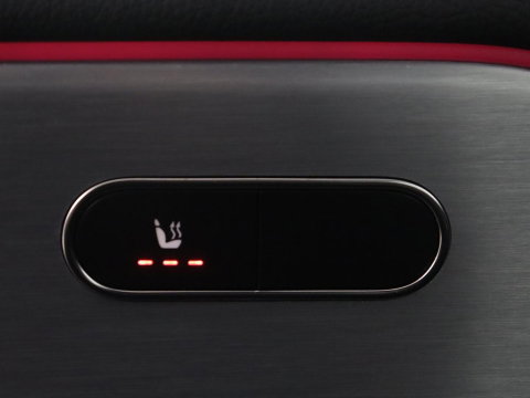 Mercedes-Benz B-Klasse 250 e Premium Plus AMG-Line | Camera | Navigatie | LED | Stoelverwarming |