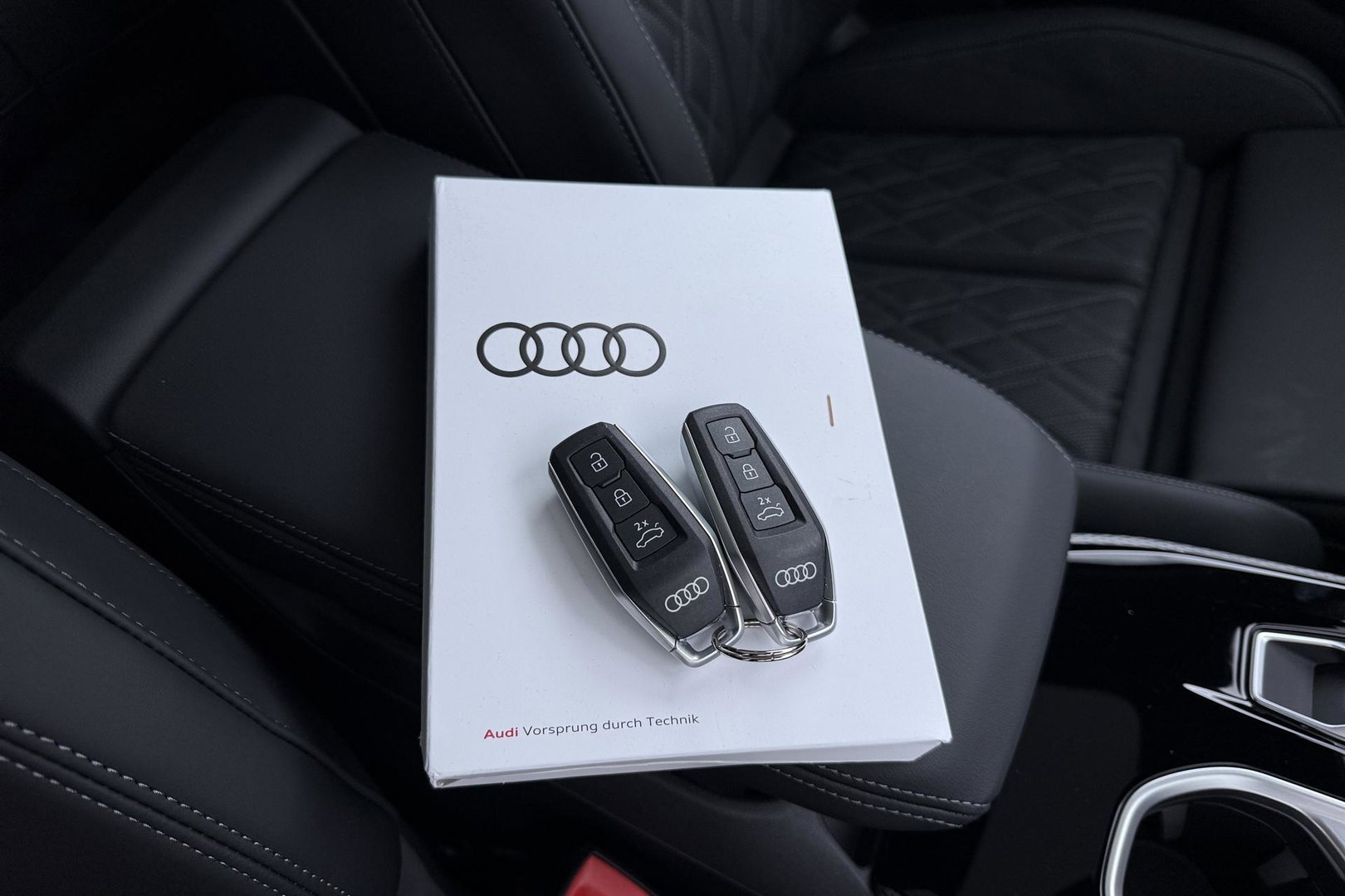Audi A6 S edition Competition Quattro | Sportstoelen Plus | Passenger Display | B&O | Massage+Ventilatie | 21 Inch