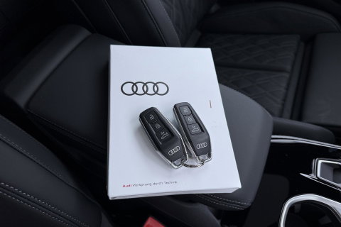 Audi A6 S edition Competition Quattro | Sportstoelen Plus | Passenger Display | B&O | Massage+Ventilatie | 21 Inch