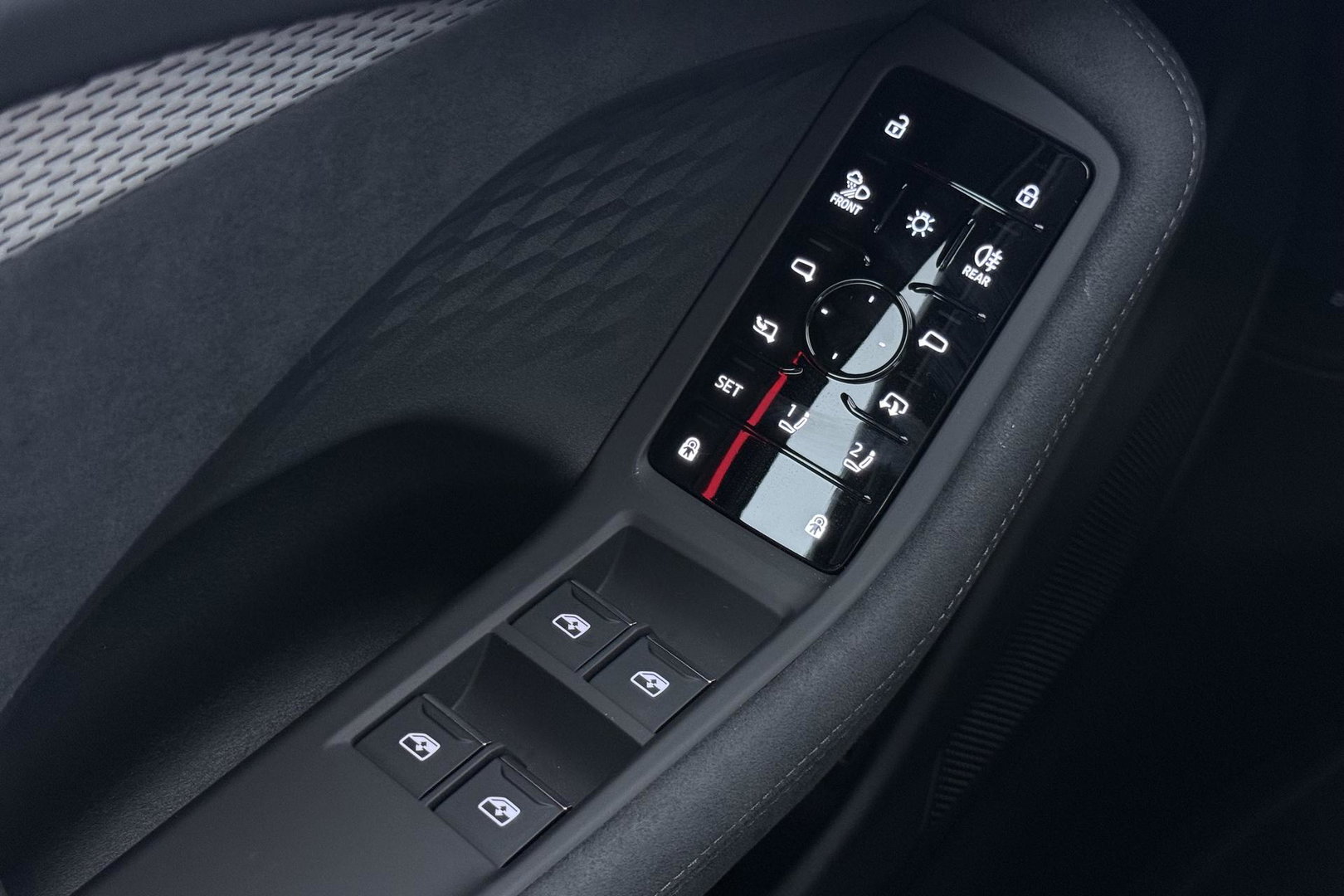 Audi A6 S edition Competition Quattro | Sportstoelen Plus | Passenger Display | B&O | Massage+Ventilatie | 21 Inch