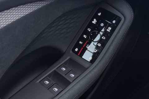 Audi A6 S edition Competition Quattro | Sportstoelen Plus | Passenger Display | B&O | Massage+Ventilatie | 21 Inch
