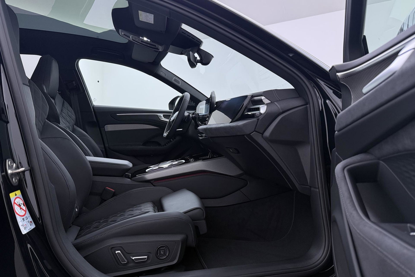 Audi A6 S edition Competition Quattro | Sportstoelen Plus | Passenger Display | B&O | Massage+Ventilatie | 21 Inch
