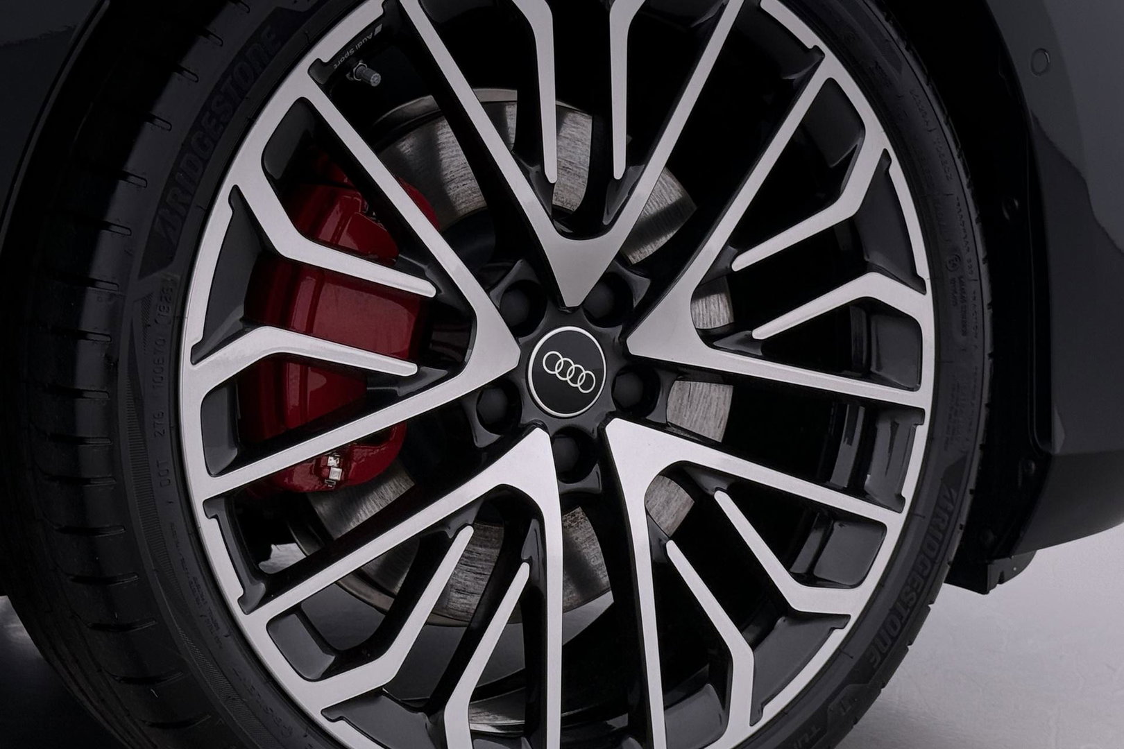 Audi A6 S edition Competition Quattro | Sportstoelen Plus | Passenger Display | B&O | Massage+Ventilatie | 21 Inch