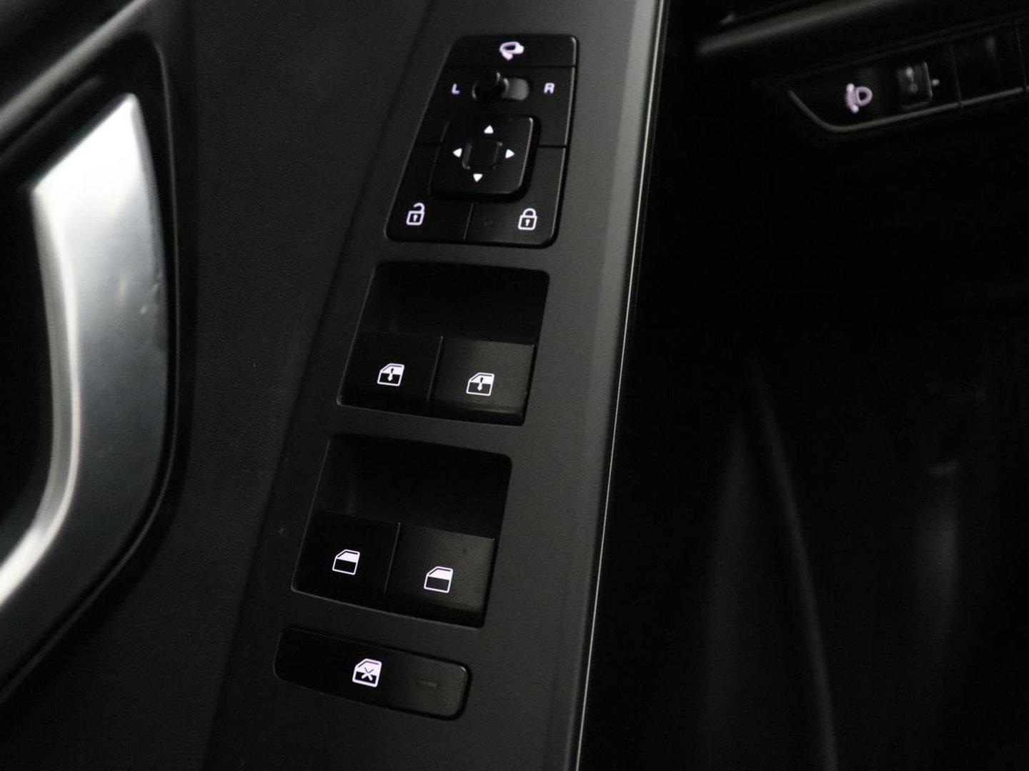 Kia Niro 1.6 GDi PHEV DynamicLine | SOH 96,7% | Navigatie | Apple Carplay | Trekhaak |