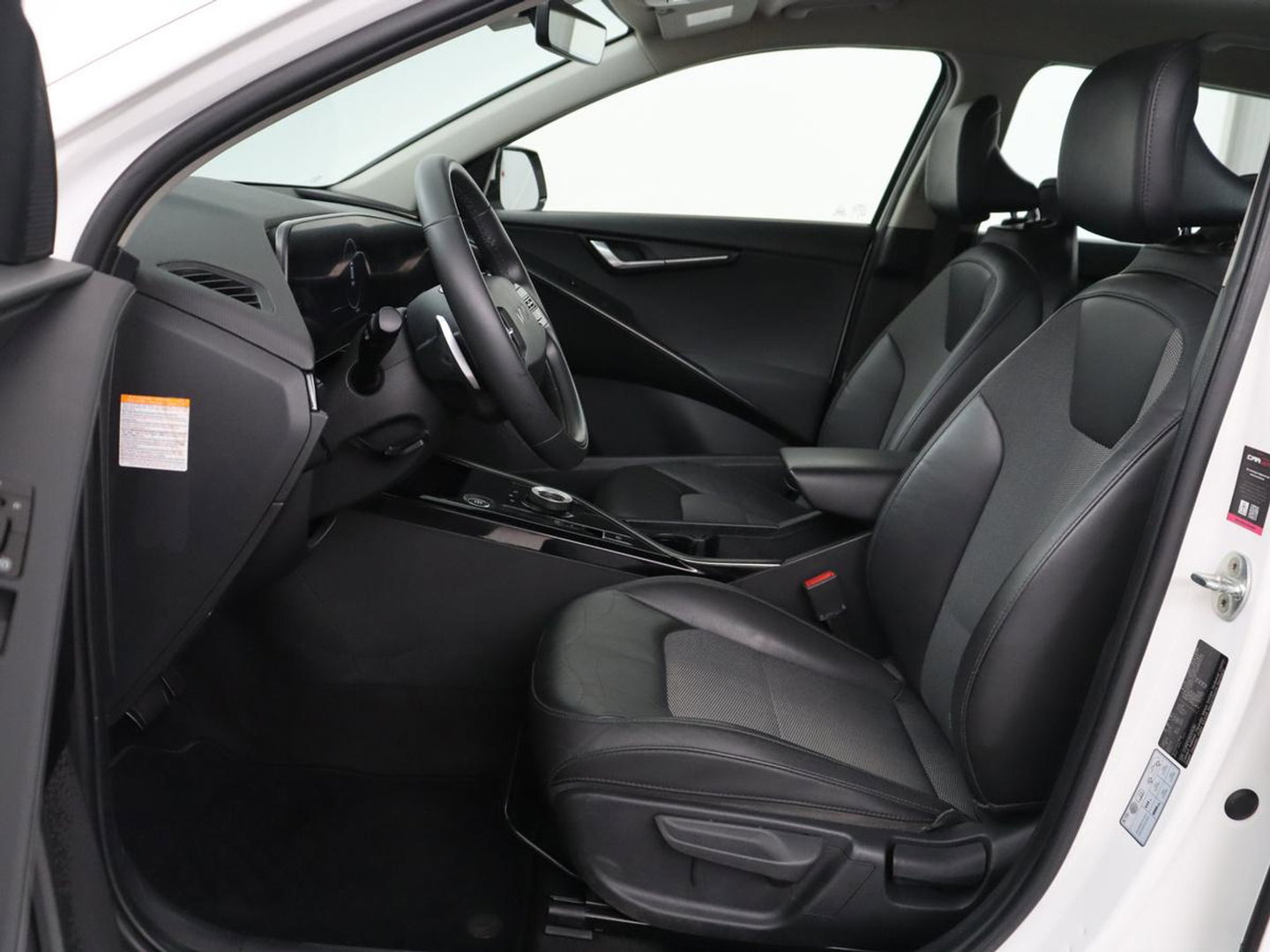 Kia Niro 1.6 GDi PHEV DynamicLine | SOH 96,7% | Navigatie | Apple Carplay | Trekhaak |