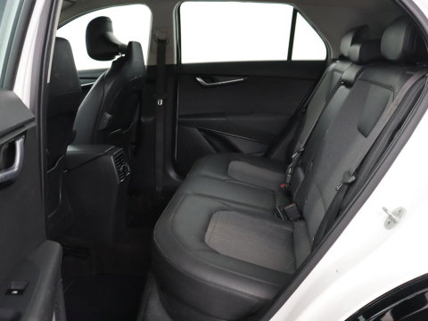 Kia Niro 1.6 GDi PHEV DynamicLine | SOH 96,7% | Navigatie | Apple Carplay | Trekhaak |