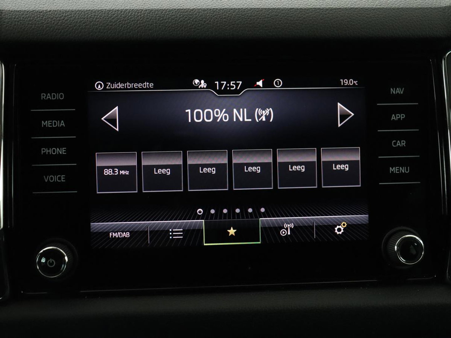 Škoda Kodiaq 1.5 TSI Business Edition | Trekhaak | LED | Apple Carplay | Navigatie | Camera |