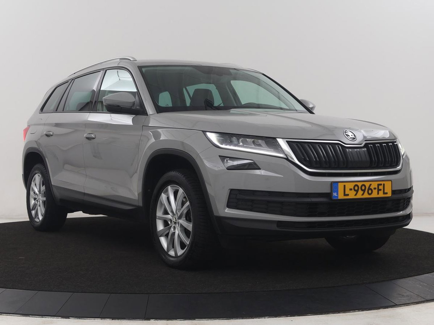 Škoda Kodiaq 1.5 TSI Business Edition | Trekhaak | LED | Apple Carplay | Navigatie | Camera |