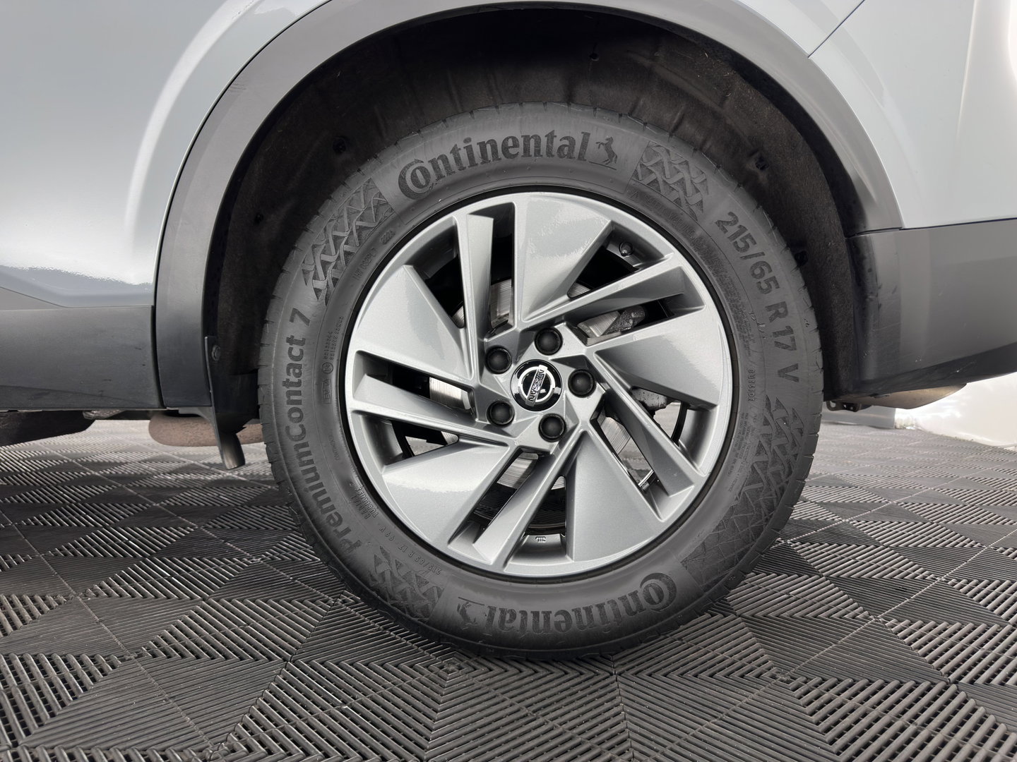 Nissan QASHQAI 1.3 MHEV Business Access (INCL.BTW) *FULL-LED | ADAPTIVE-CRUISE | CAMERA | KEYLESS | COMFORT-SEATS | DAB+ | ECC | PDC | 17''ALU*