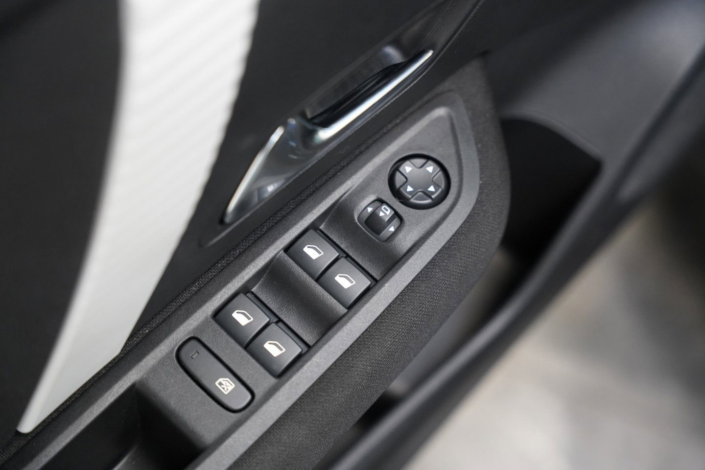 Citroën ë-C4 You 136pk Standard range 50 kWh 360 Camera PDC Carplay