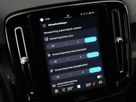Volvo XC40 70kWh PLUS/ TREKHAAK/ ADAPTIVE CRUISE/ BLIS/ ELEKT. KLEP/ SOH 96%