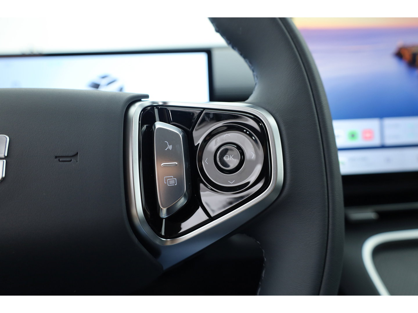 GEELY Starray EM-i 1.5 Pro | Voorraad! | 18,4 kWh batterij | 83km WLTP | 30 kW snellaadvermogen | Stoel- Stuurverw. | 360cam