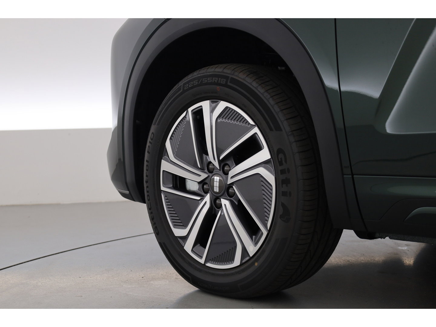 GEELY Starray EM-i 1.5 Pro | Voorraad! | 18,4 kWh batterij | 83km WLTP | 30 kW snellaadvermogen | Stoel- Stuurverw. | 360cam