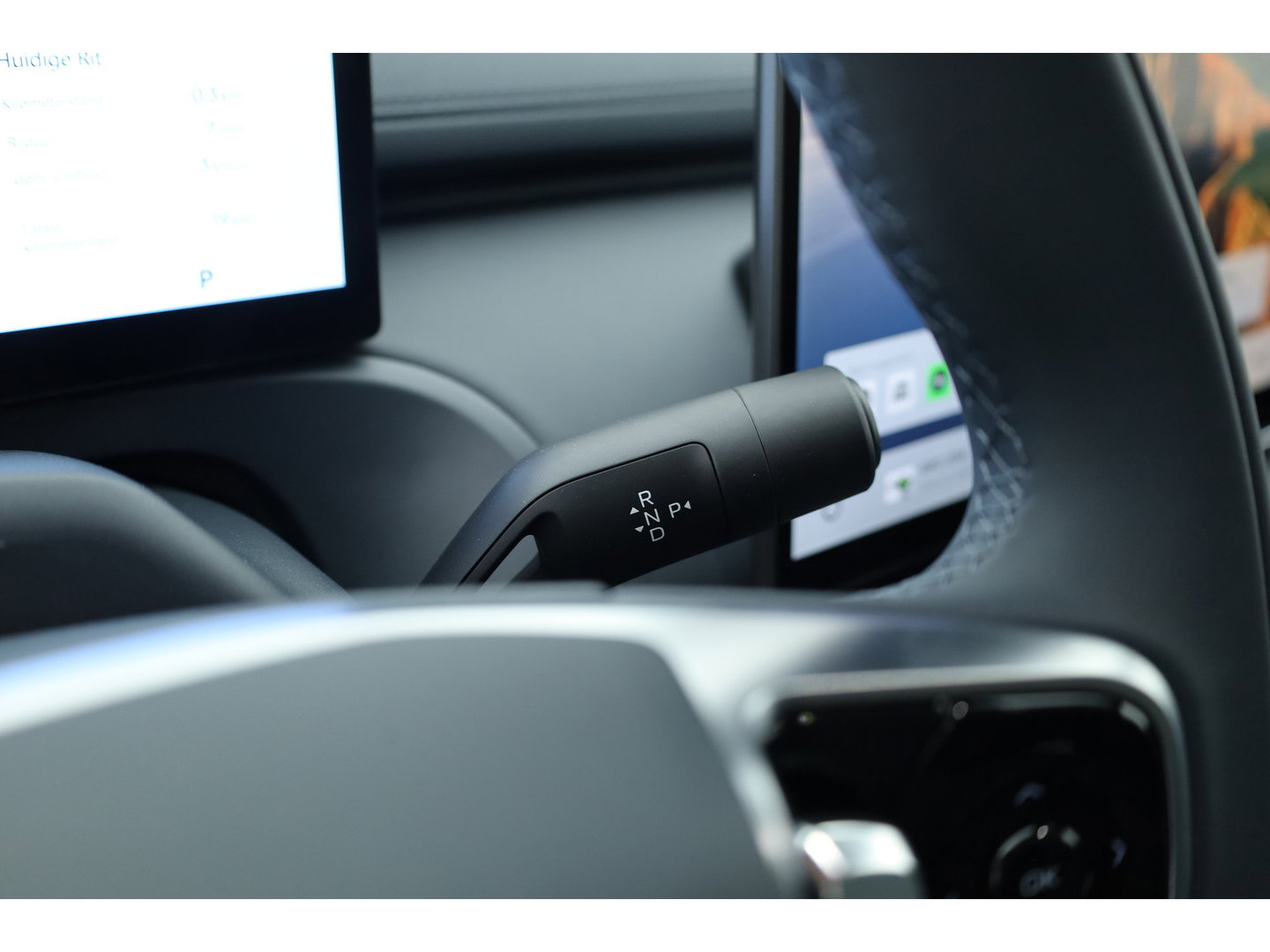 GEELY Starray EM-i 1.5 Pro | Voorraad! | 18,4 kWh batterij | 83km WLTP | 30 kW snellaadvermogen | Stoel- Stuurverw. | 360cam