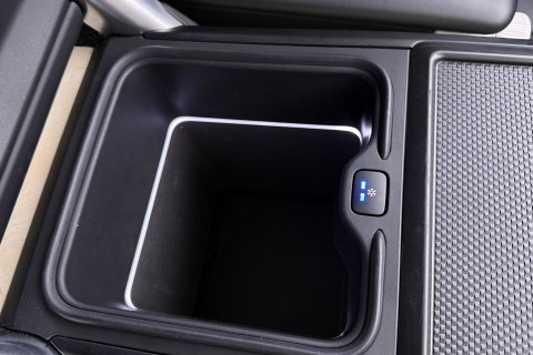 Land Rover Range Rover SV 3.0 P510e SV | Rear Seat Entertainment | Meridian Signature | 23 Inch | Koelbox | ClearSight | Massage