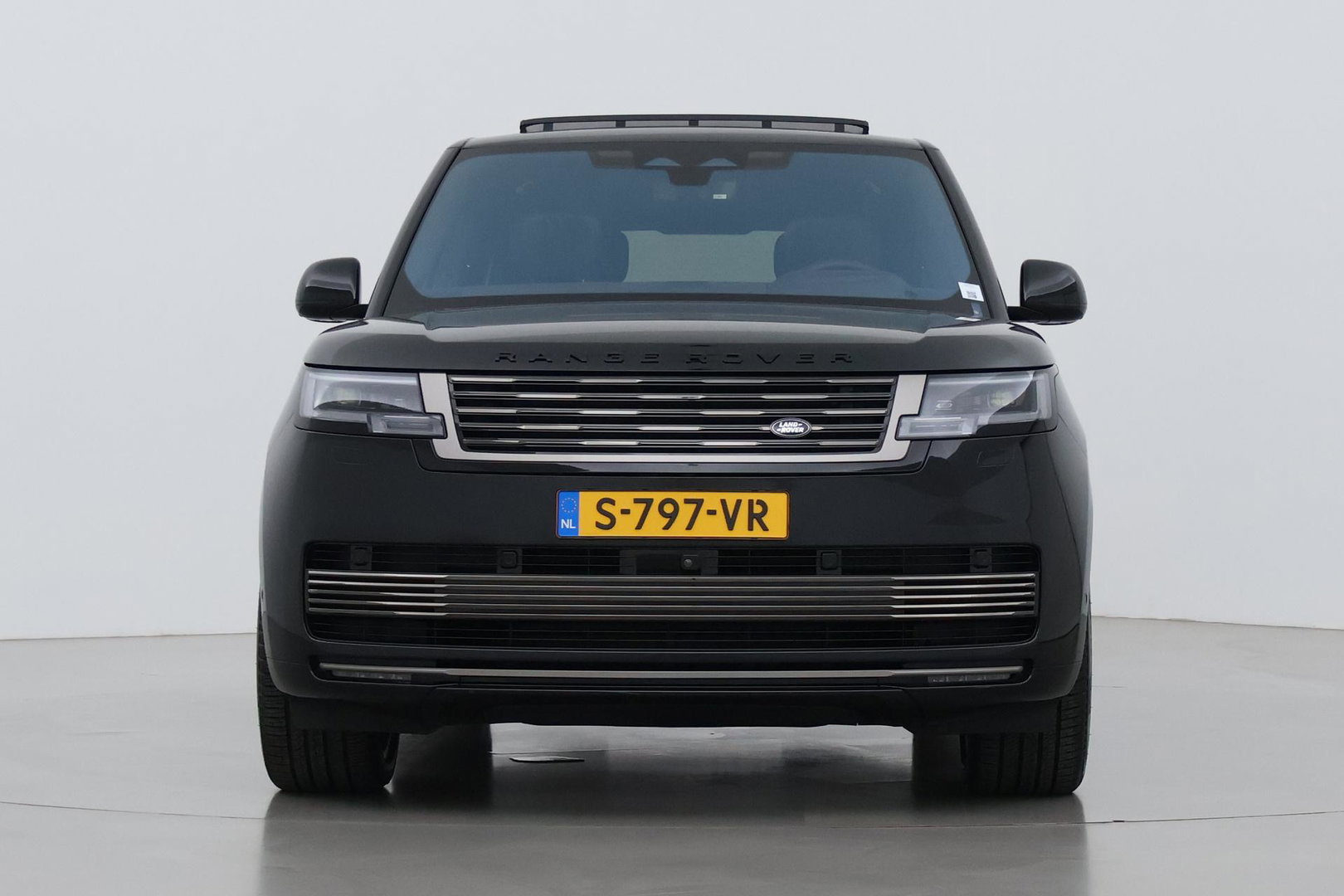 Land Rover Range Rover SV 3.0 P510e SV | Rear Seat Entertainment | Meridian Signature | 23 Inch | Koelbox | ClearSight | Massage