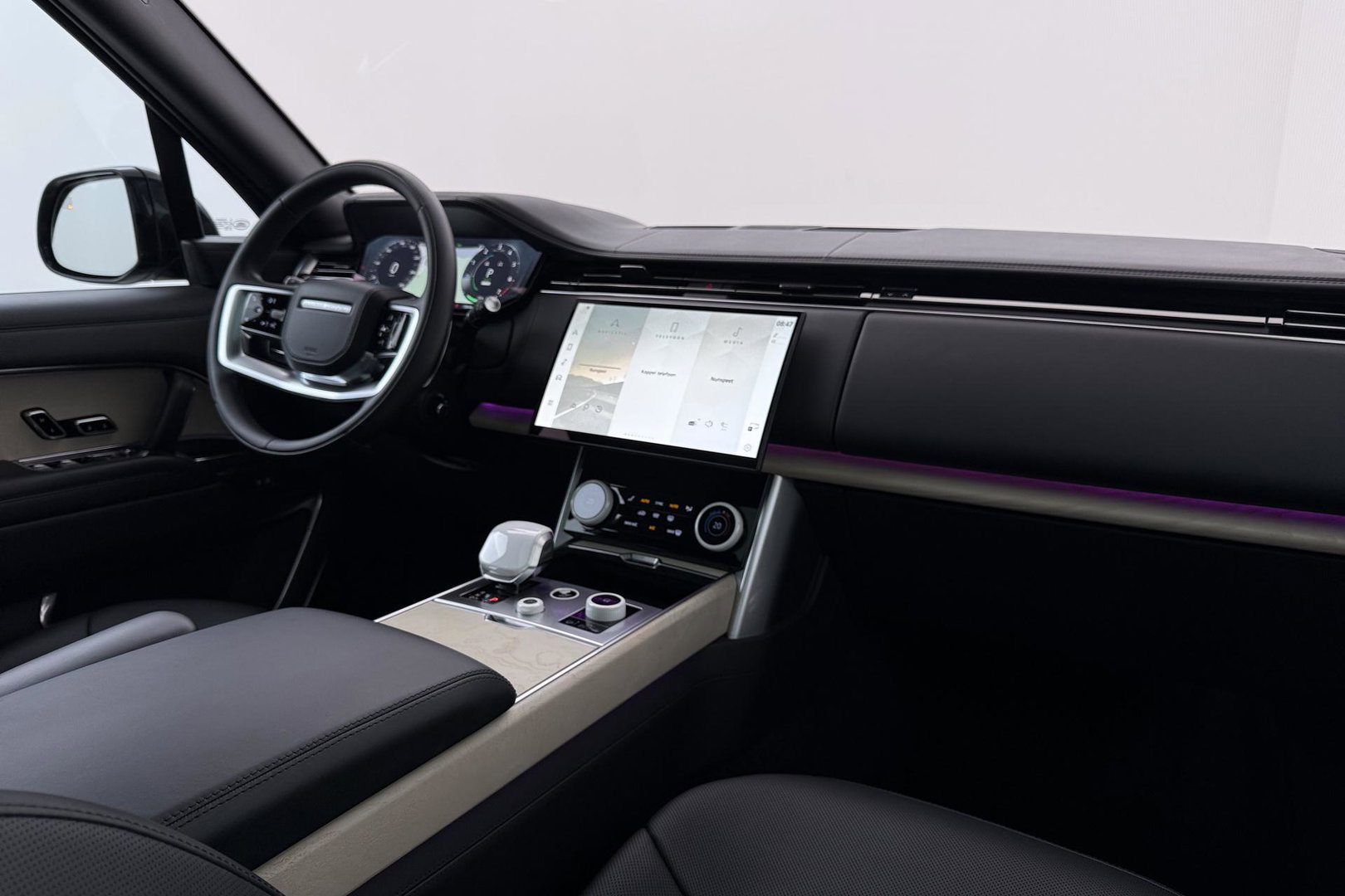Land Rover Range Rover SV 3.0 P510e SV | Rear Seat Entertainment | Meridian Signature | 23 Inch | Koelbox | ClearSight | Massage