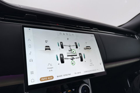 Land Rover Range Rover SV 3.0 P510e SV | Rear Seat Entertainment | Meridian Signature | 23 Inch | Koelbox | ClearSight | Massage