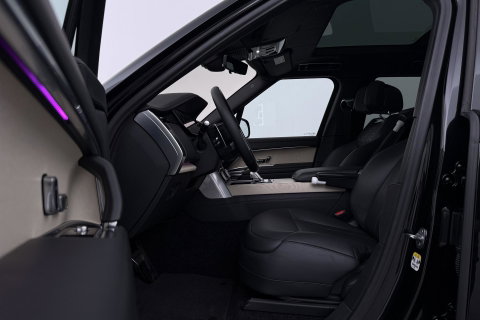 Land Rover Range Rover SV 3.0 P510e SV | Rear Seat Entertainment | Meridian Signature | 23 Inch | Koelbox | ClearSight | Massage