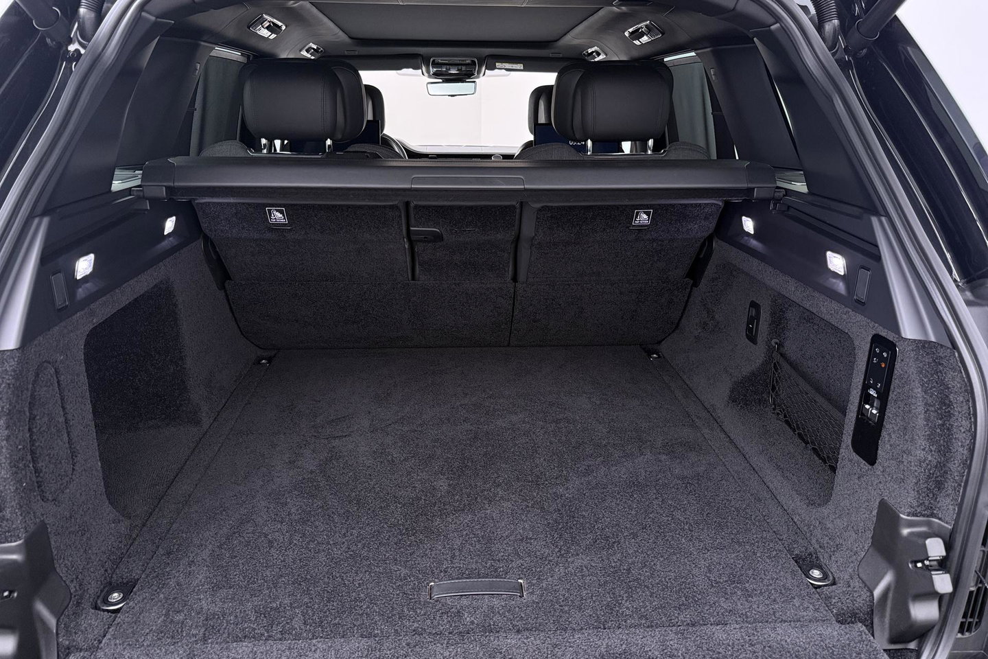 Land Rover Range Rover SV 3.0 P510e SV | Rear Seat Entertainment | Meridian Signature | 23 Inch | Koelbox | ClearSight | Massage