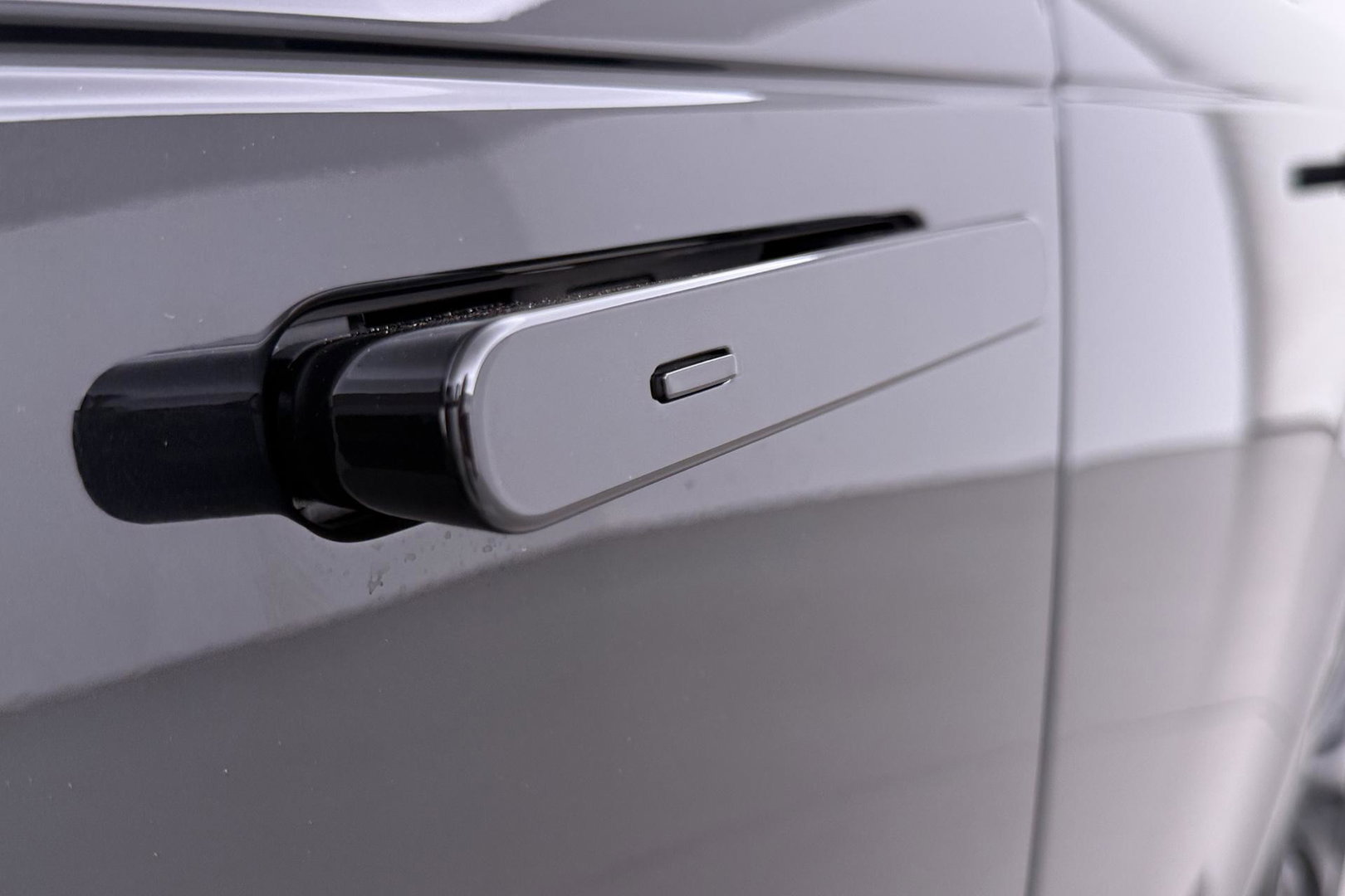 Land Rover Range Rover SV 3.0 P510e SV | Rear Seat Entertainment | Meridian Signature | 23 Inch | Koelbox | ClearSight | Massage