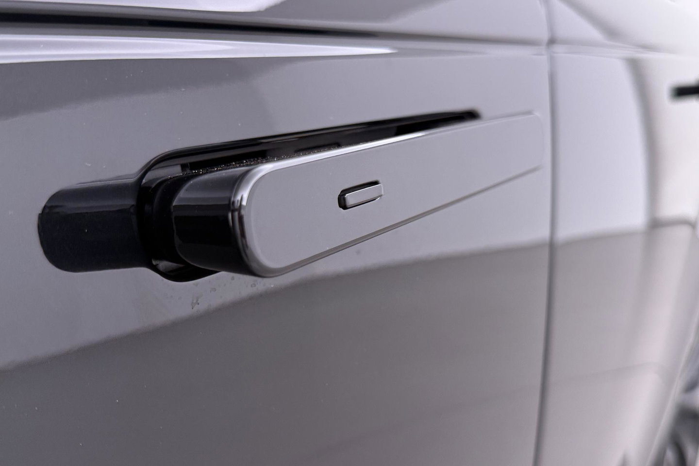 Land Rover Range Rover SV 3.0 P510e SV | Rear Seat Entertainment | Meridian Signature | 23 Inch | Koelbox | ClearSight | Massage