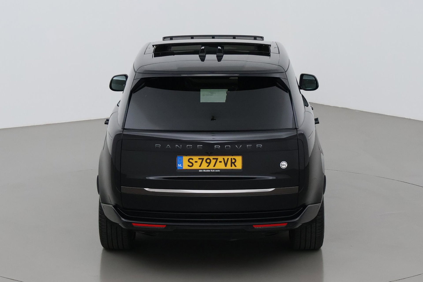 Land Rover Range Rover SV 3.0 P510e SV | Rear Seat Entertainment | Meridian Signature | 23 Inch | Koelbox | ClearSight | Massage