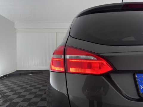 Ford FOCUS Wagon 1.5 TDCI Titanium (INCL.BTW) *NAVI-FULLMAP | HEATED-COMFORTSEATS | CAMERA | KEYLESS | PRIVACY-GLASS | ECC | PDC | CRUISE | 16''ALU*
