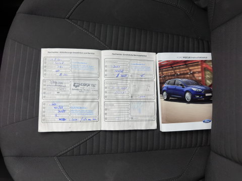 Ford FOCUS Wagon 1.5 TDCI Titanium (INCL.BTW) *NAVI-FULLMAP | HEATED-COMFORTSEATS | CAMERA | KEYLESS | PRIVACY-GLASS | ECC | PDC | CRUISE | 16''ALU*